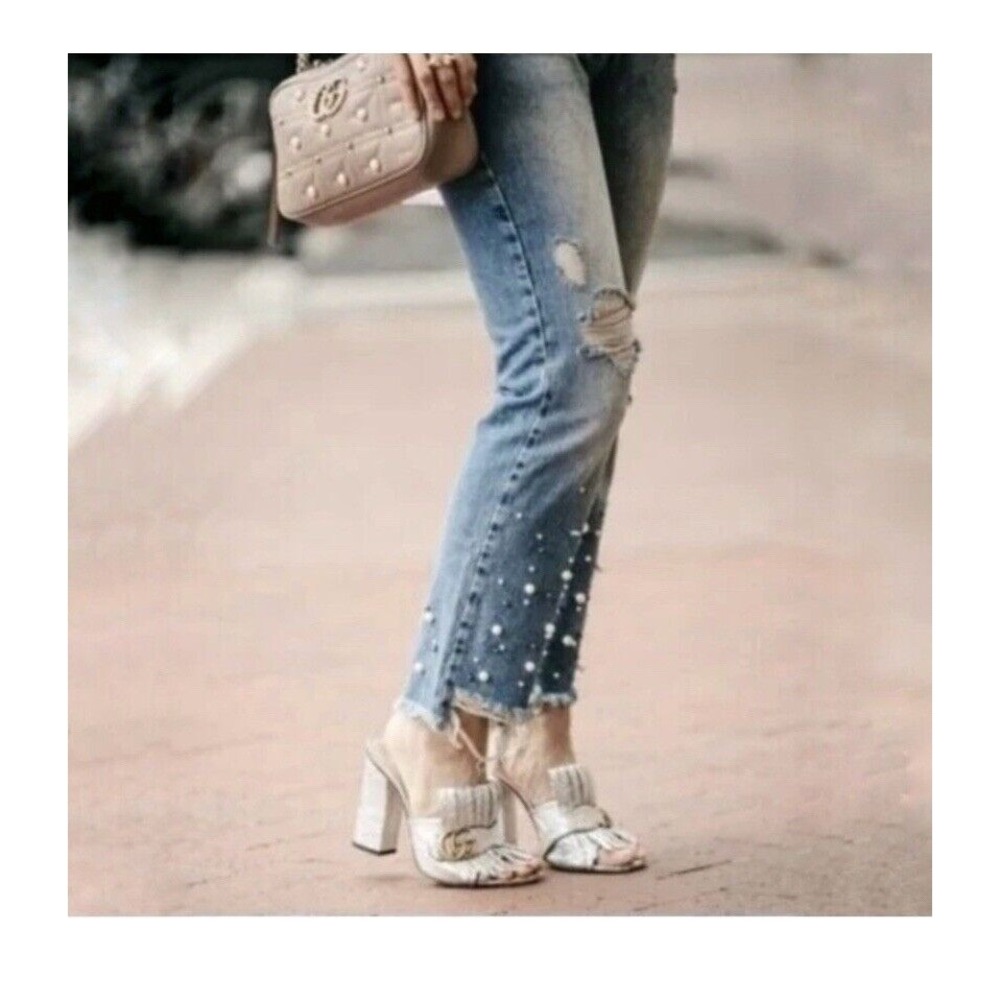 Free people jeans distressed‎ cropped Raw Hem Pearl Embellished Women Size 28
